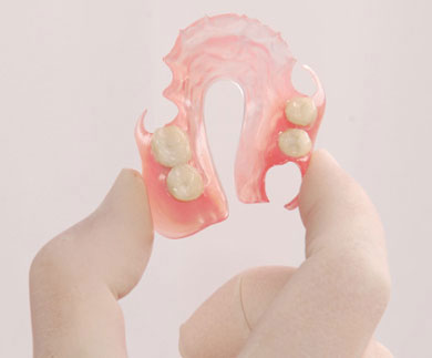 Gigi Palsu Valplast